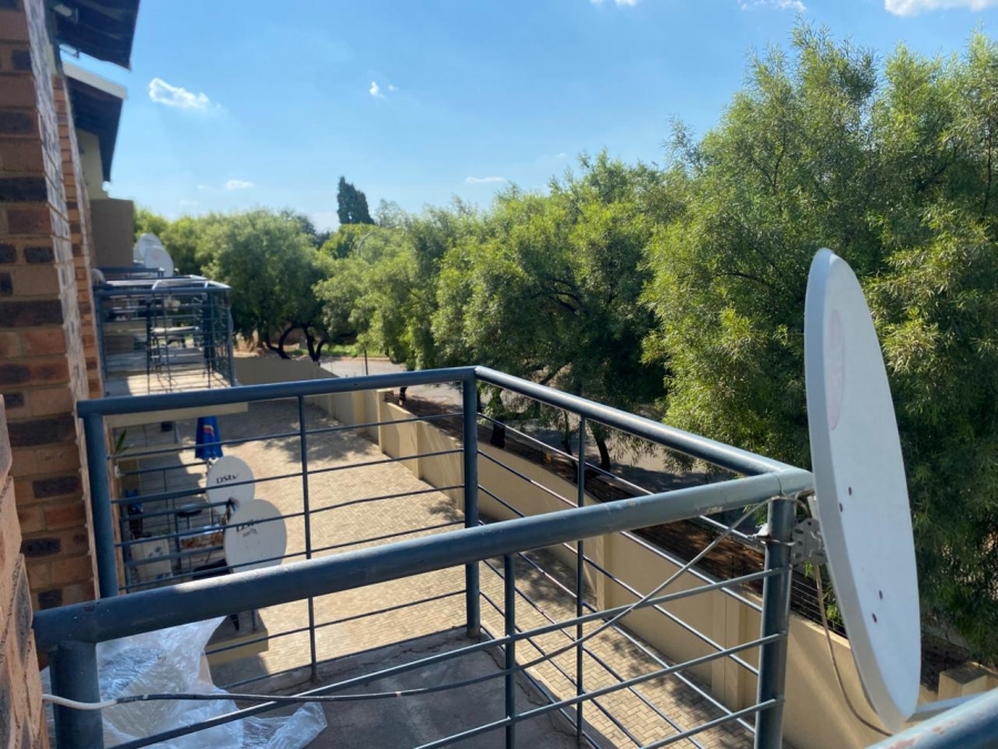 1 Bedroom Property for Sale in Dassie Rand North West